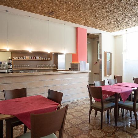 Hotel Napoleon Pontremoli Exteriör bild