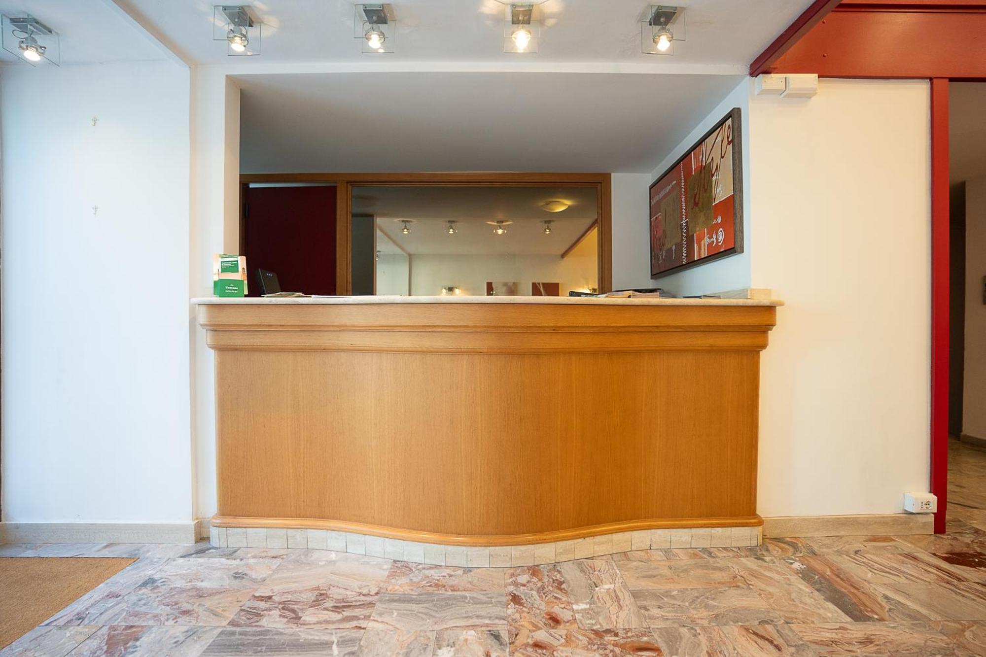 Hotel Napoleon Pontremoli Exteriör bild